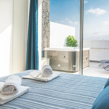 Monterey House Playa Blanca Villa Playa Blanca  Esterno foto