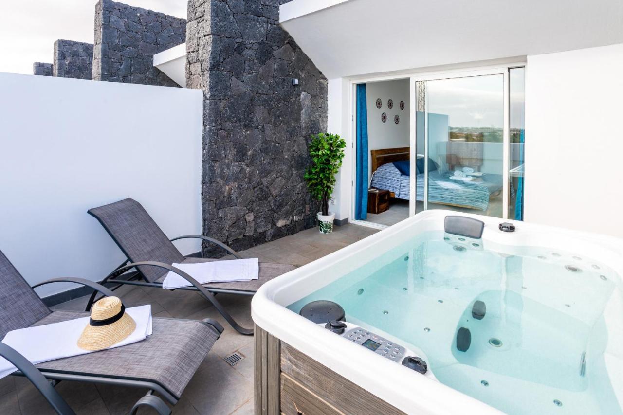 Monterey House Playa Blanca Villa Playa Blanca  Esterno foto